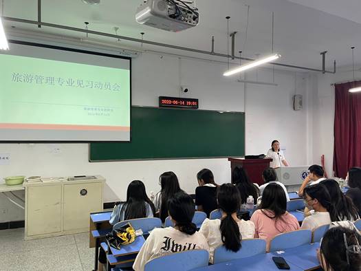 说明: http:/__local/4/90/57/F06AE14F8D266DBFBA2D9B72868_7B36AD6D_8C7D7.jpg